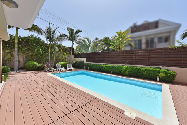 Exclusive Poolside Family Villa – photo 1