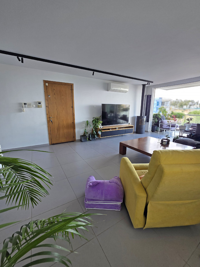 Bright & Spacious Penthouse – photo 5