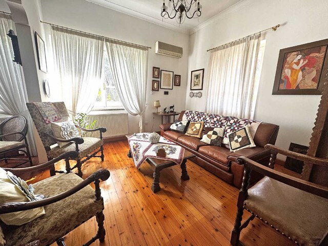 detachedHouse-img-8505-copy.jpg