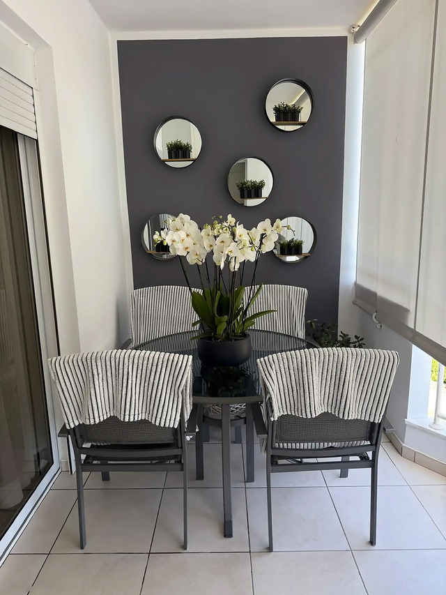apartment-f5a2b34446ec3f427f59e813229334d1-copy.jpg