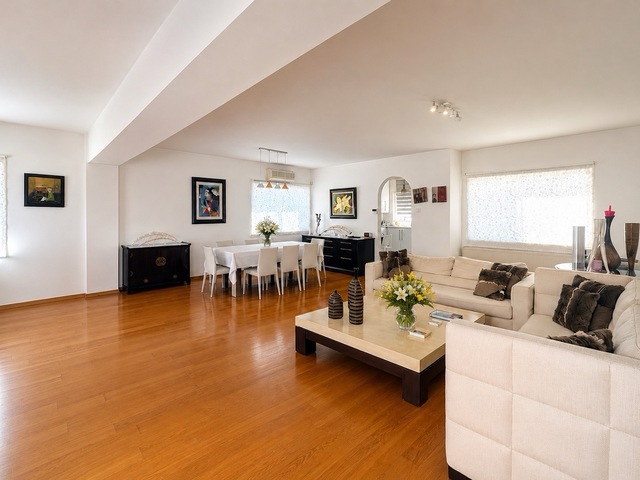 penthouse-chatgpt-image-jun-9-2026-11-37-21-am-large.jpg
