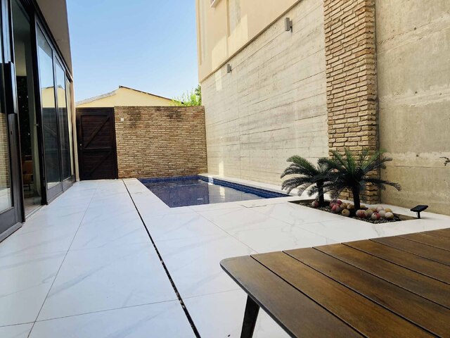 detachedHouse-img-9595-copy.jpeg