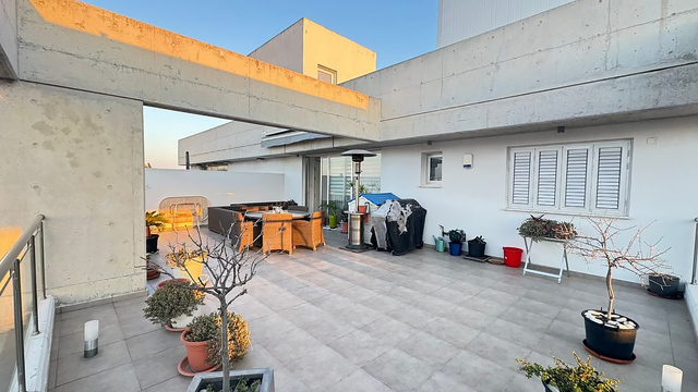 penthouse-whatsapp-image-2025-09-25-at-082955-5-copy.jpeg
