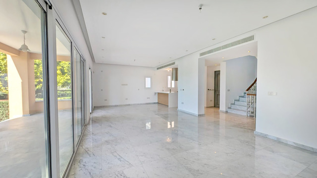 detachedHouse-6132-detached-villa-for-sale-in-limassol-marina-orig-copy.jpeg