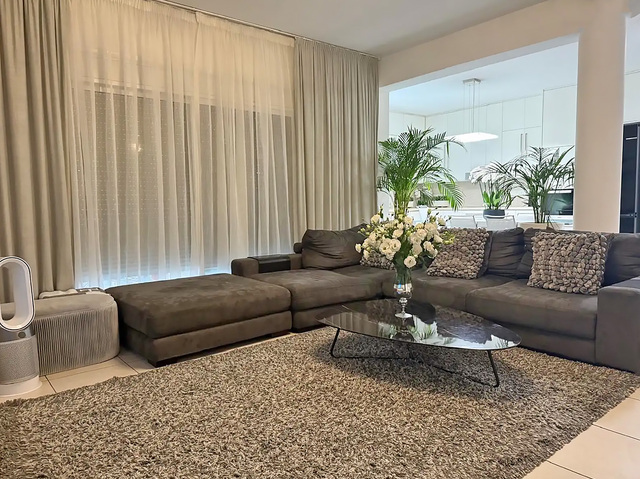 apartment-7403881496ea949d6b8b72f51ad6f8e2-copy.jpg