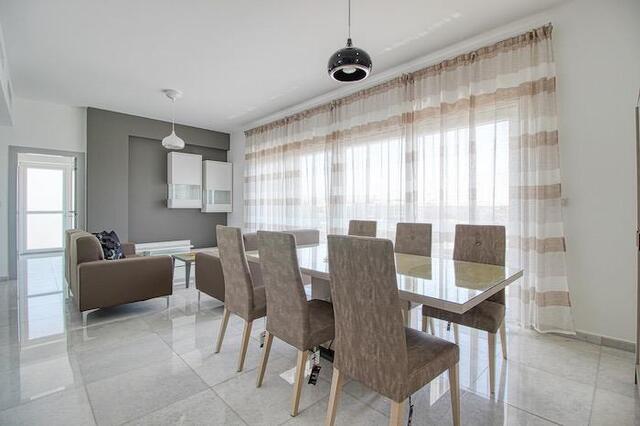 penthouse-whatsapp-image-2022-06-30-at-70843-pm-6.jpeg