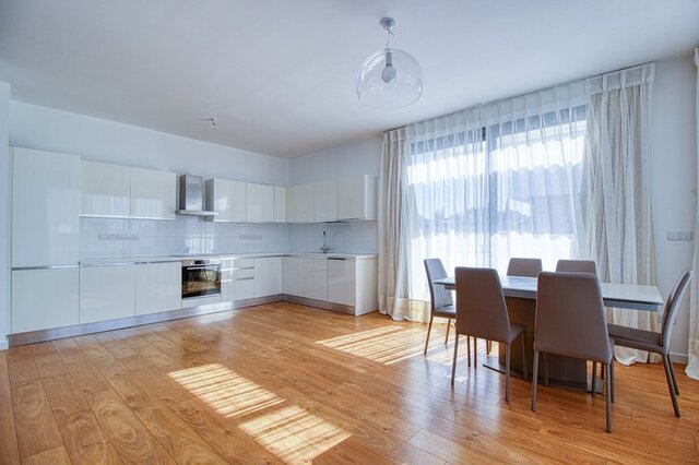 detachedHouse-temp-1781017276886-photo-1781017276875.jpg