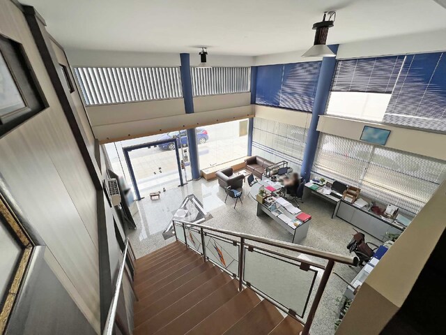 realEstateForBusiness-image00022-copy.jpg