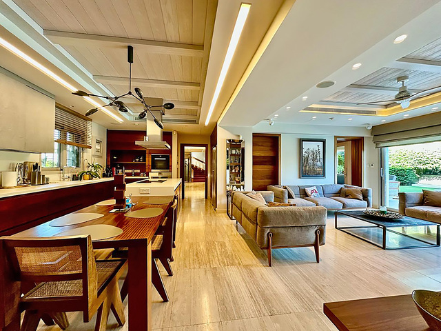 detachedHouse-19-copy.jpg