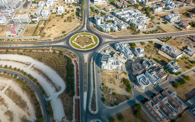 plot-aglantzia-uni.jpg