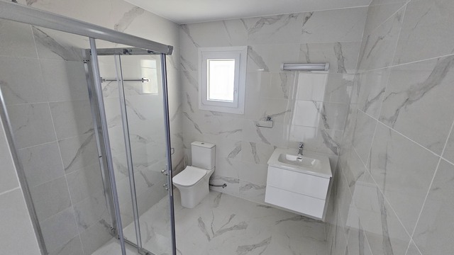detachedHouse-copy-of-20251014-170607-copy.jpg