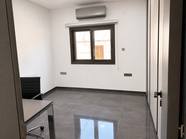detachedHouse-chatgpt-image-jul-22-2026-03-48-27-pm.png