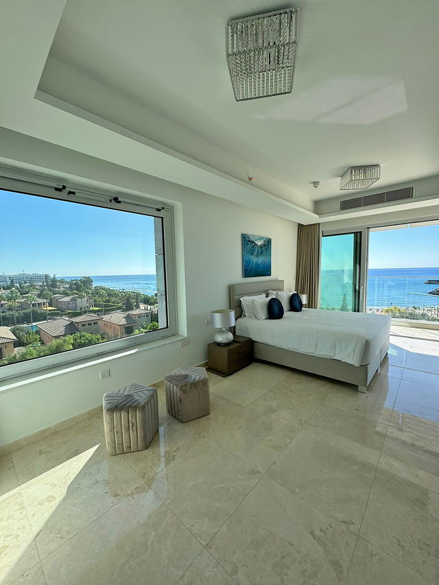 apartment-beachfront-2-bedroom-apartment-for-sale-in-limassol-16-copy.jpeg