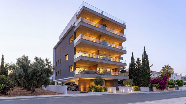 penthouse-ext-3-copy.jpg