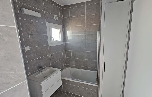 detachedHouse-copy-of-20251014-170339-copy.jpg