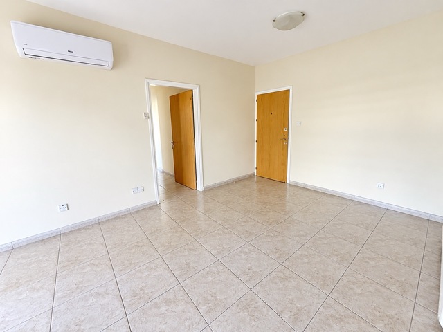 Convenient Location – photo 4