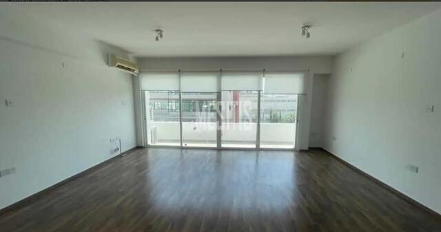 apartment-46c6553e-c5ac-4d3a-824b-b9ecff140321_Wtr.jpg