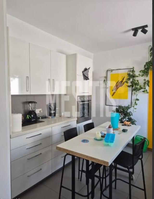 Spacious 2 Bedroom Penthouse for Rent Close to the American Embassy & Nicosia Polyclinic in Engomi-Nicosia – photo 6