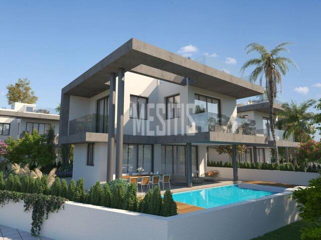 detachedHouse-193de1e2-7823-4b50-b683-9cc8266bdd53_Wtr.jpg