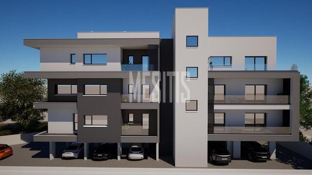 apartment-8990bfe8-d12c-47c9-a700-47009557376e_Wtr.jpeg