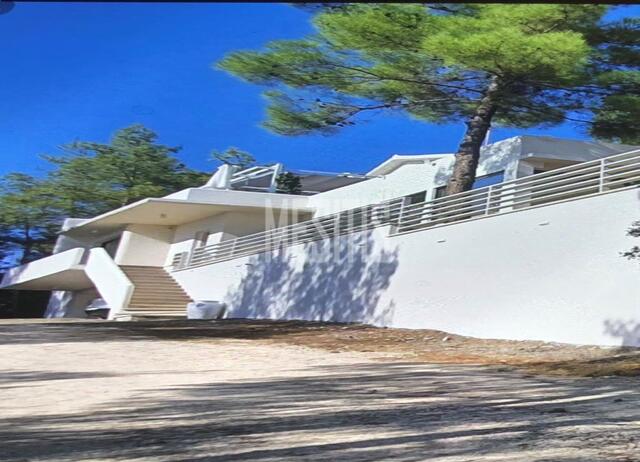 detachedHouse-48ac135d-cb6b-4cb7-95b8-af1b18edafb2_Wtr.jpeg