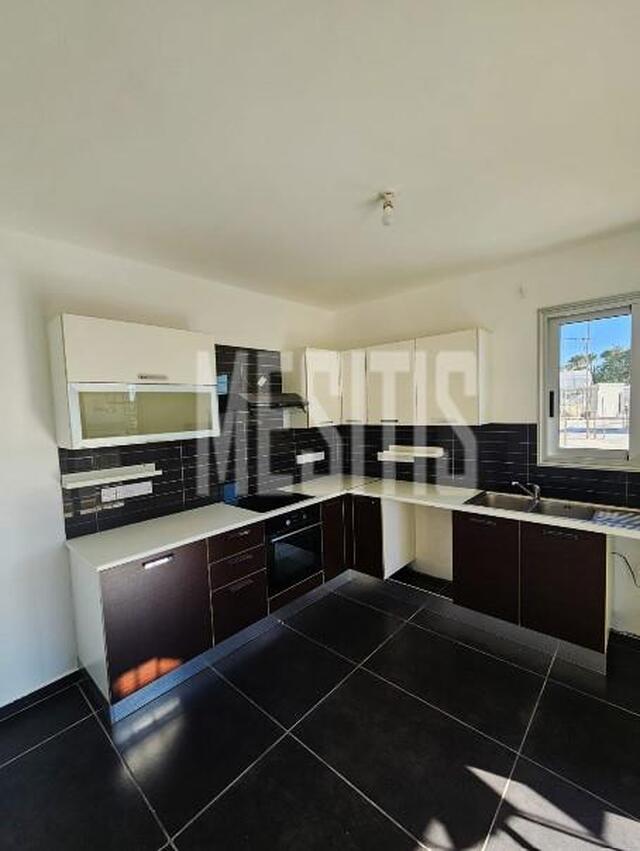 apartment-d51d96f2-bc2b-459c-b19f-14ead21bb999_Wtr.jpg