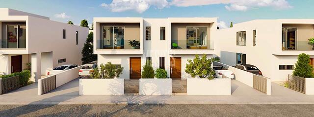 detachedHouse-a663df42-dba4-41f8-a018-3e9100f0c32b_Wtr.jpeg