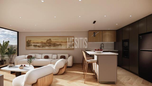 apartment-552cd361-7d97-4a54-a402-ca503c6e7ac8_Wtr.jpg