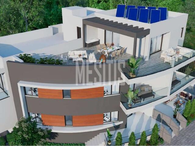 apartment-462b3ce1-ce34-456f-ba83-c224618bd73a_Wtr.jpg