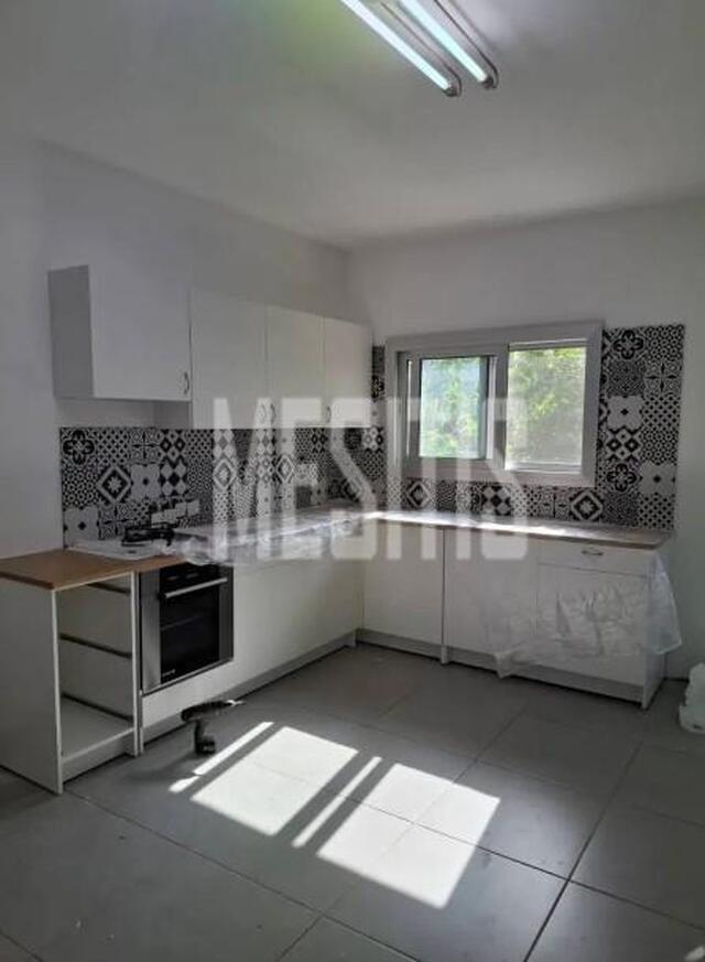 apartment-3d57d050-d9fe-4ac3-b00a-b0ee211d203d_Wtr.jpg