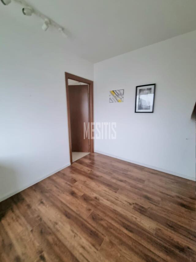 Office for rent on the main street of Strovolos near the Food Park city.
The office has air conditioning, 3 covered parking spaces. – photo 6