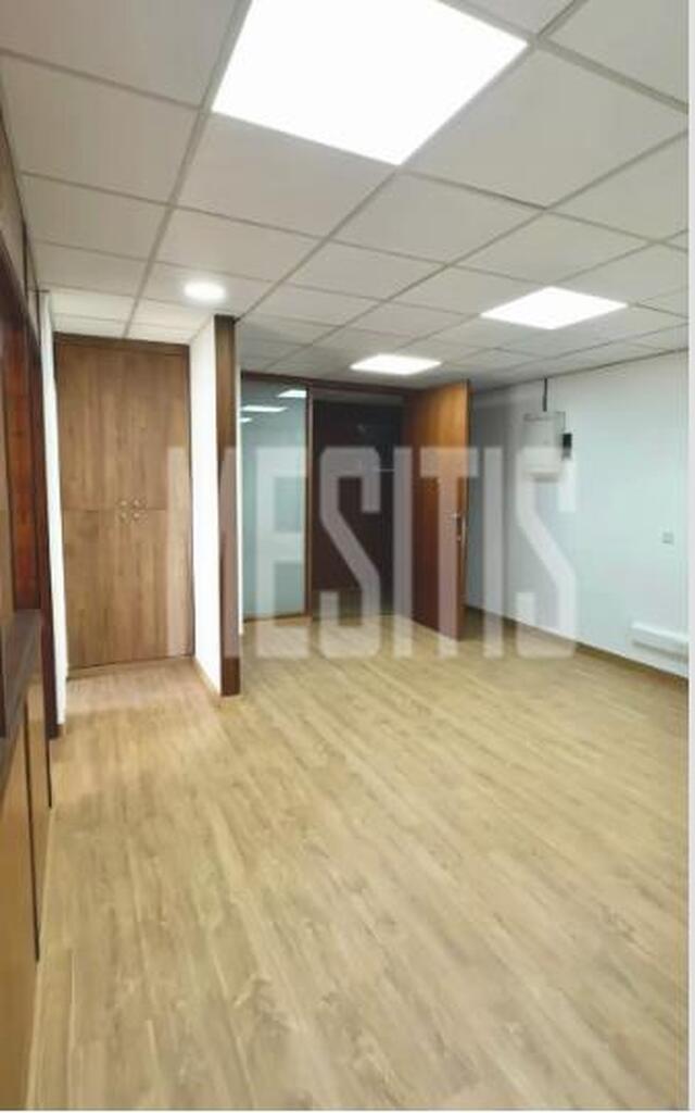 office-7af6ce50-2989-4546-9097-1be141f7d91d_Wtr.jpg