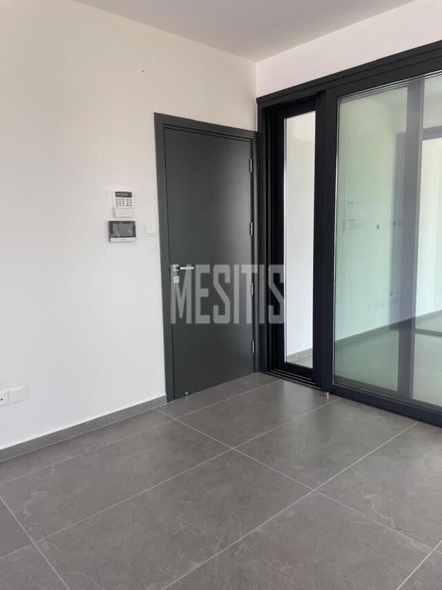 apartment-c9cf9a62-1449-49b8-8d5b-ca5415be29a1_Wtr.jpg