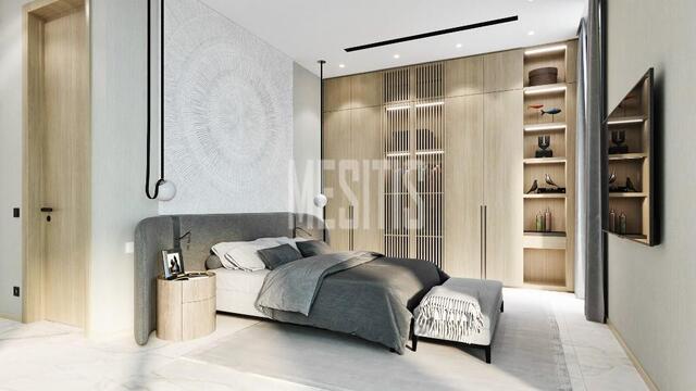 apartment-96c9ba75-8d62-4bc0-ab21-20e5d59758ad_Wtr.jpeg