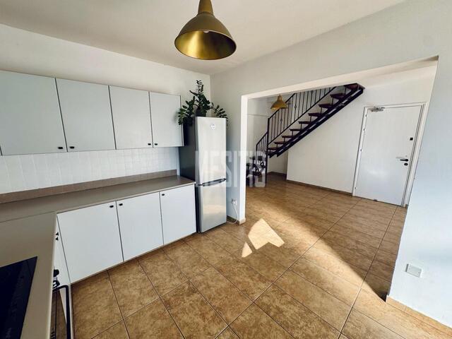 apartment-e05db267-4ae6-4850-8939-251ee47a5dfe_Wtr.jpg