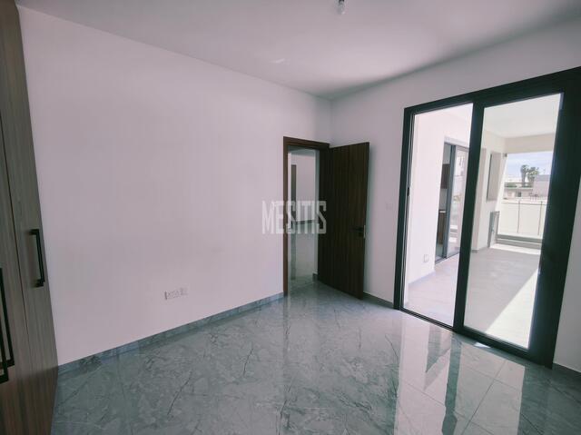 apartment-6e338fef-817b-4dd6-9c0a-e5a4f1bc1c59_Wtr.jpg