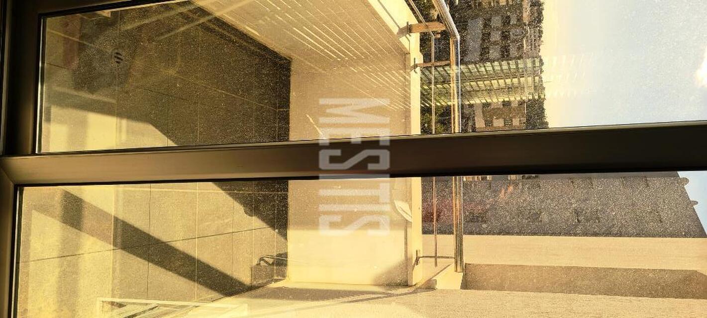 apartment-b662cb6d-7c34-456b-bb35-6edef9befe05_Wtr.jpeg
