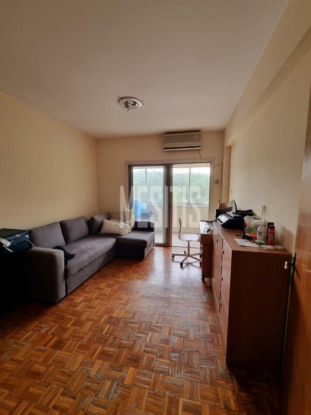 detachedHouse-b9116a8a-1c50-41f4-b46e-20485c4a65ad_Wtr.jpeg