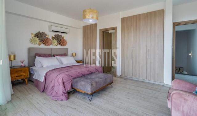detachedHouse-16e3d485-40c0-45d7-bd75-eb6515c9ec97_Wtr.jpeg