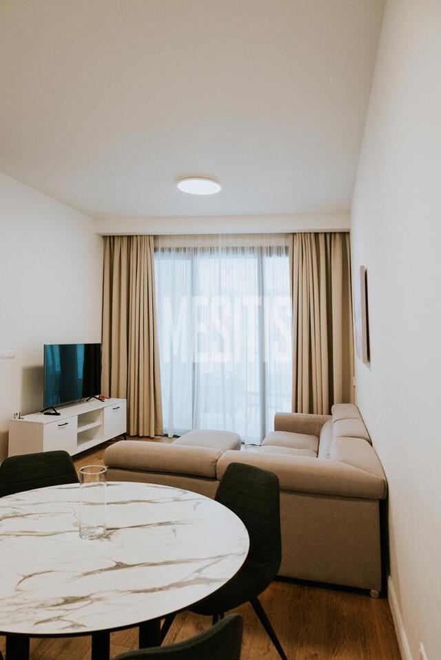 apartment-fc96e9c3-3fa7-4869-812d-e78abe19d12e_Wtr.jpeg