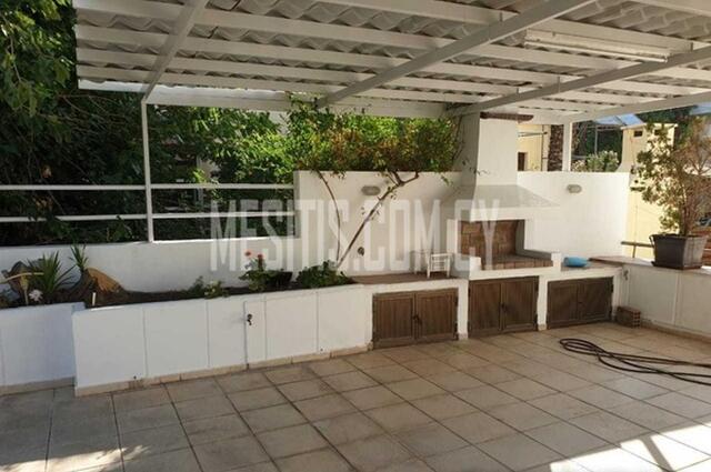 apartment-d0b8abfa-e7ce-4882-b97f-bf13d7715ff2_Wtr.jpeg