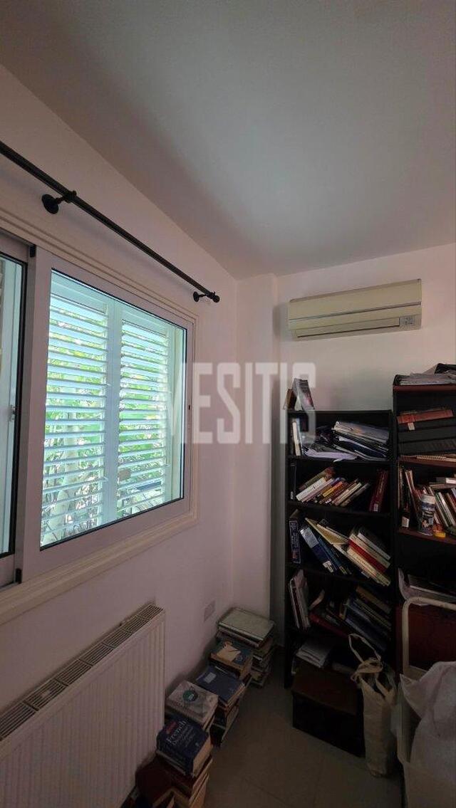 detachedHouse-2ce7b61e-210b-4480-a90d-ab6491578621_Wtr.jpg
