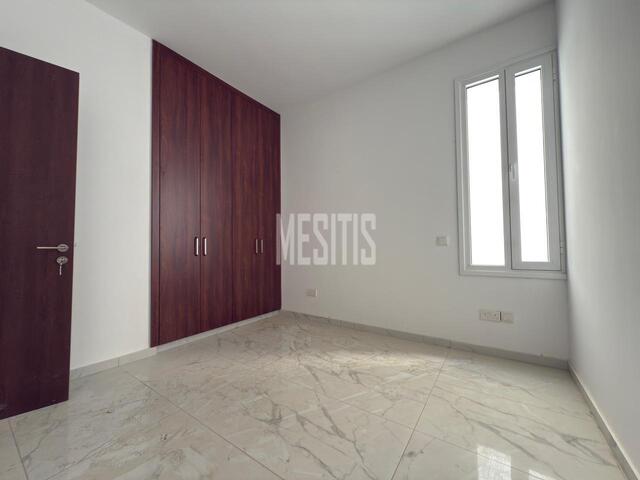 apartment-793acd3e-f92a-4552-94ca-46840615d7c3_Wtr.jpeg