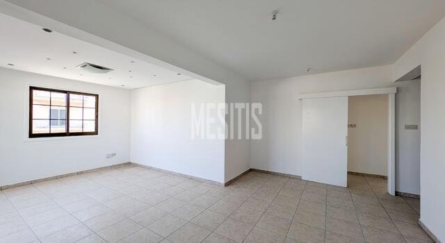 3 Bedroom Apartment for sale in Pallouriotisa, Nicosia – photo 1