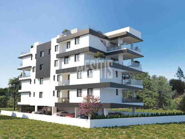 apartment-28557d29-63e0-43ae-b4f7-e3da9cd6b628_Wtr.jpeg