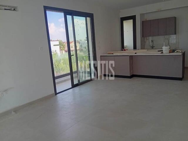 apartment-663c1281-ccd0-49cb-a4b6-a1224cf01bc6_Wtr.jpg