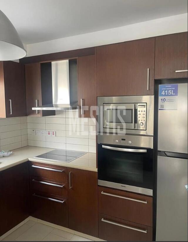 apartment-975b5701-62e7-4c5b-a183-2c16c0e7aa0d_Wtr.jpg
