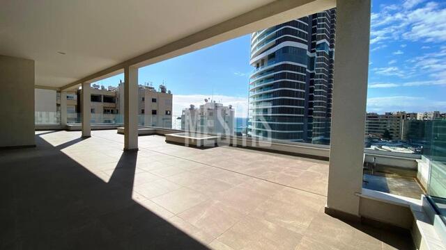 apartment-7f90488e-6cb9-404b-a2f8-0c721588dd1f_Wtr.jpg