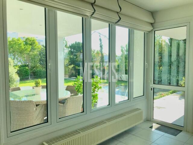 detachedHouse-f0af39fd-06ae-4a05-8d82-069a532bb4e3_Wtr.jpg