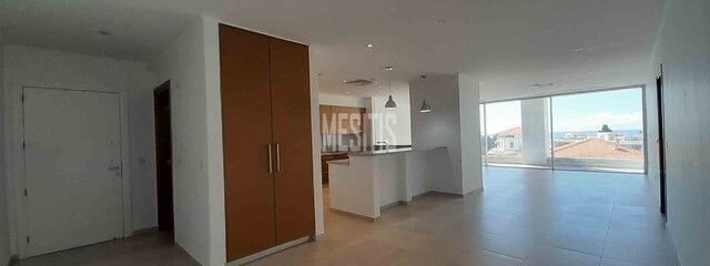 apartment-6770e17b-6731-4714-a590-d6f15f6ed012_Wtr.jpeg